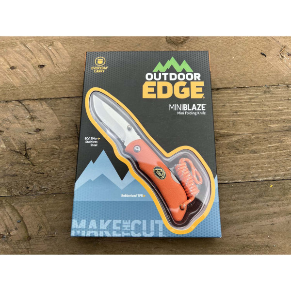 Mini Blaze MB20C : Couteau Compact et Précis pour l'Outdoor