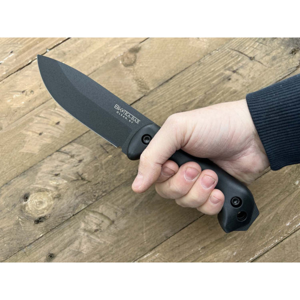 Couteau KA-BAR BK2 : Robustesse et Performance pour Aventuriers