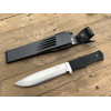 Couteau Fällkniven A1 PRO 10 : Robustesse et Précision Outdoor